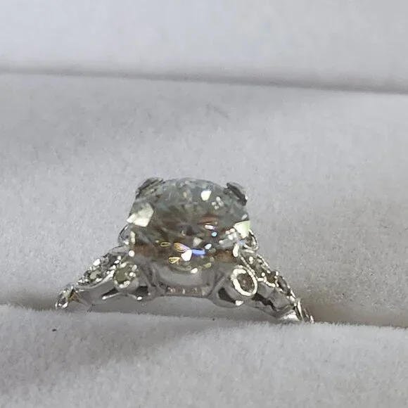 Vintage PLATINUM solitaire ENGAGMENT RING 2 CT Charles Colvard Moissanite. Sz 6 - Picture 15 of 16